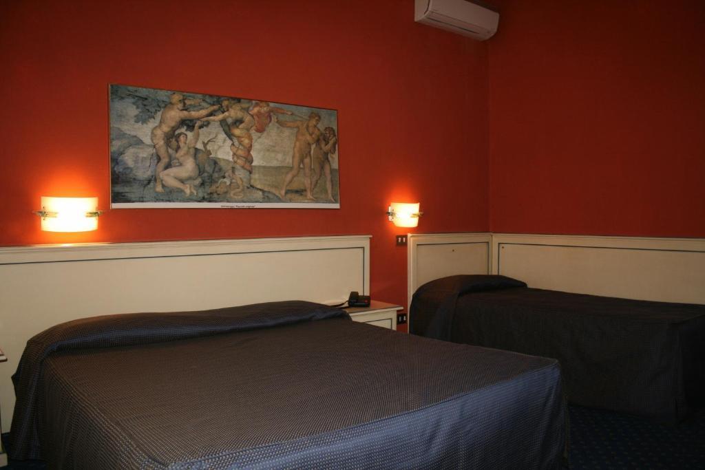 Hotel De La Ville Bereguardo Bagian luar foto